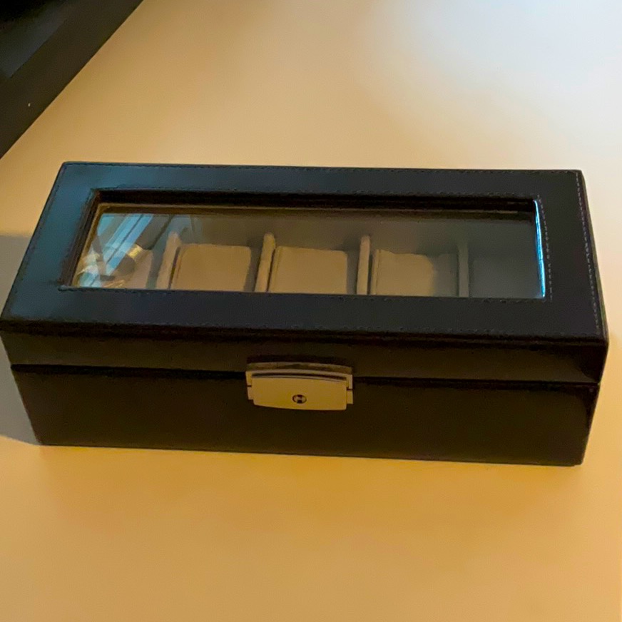 Royce Luxury Leather Watch Box Display Case Royce Luxury Leather Watch Box Display Case